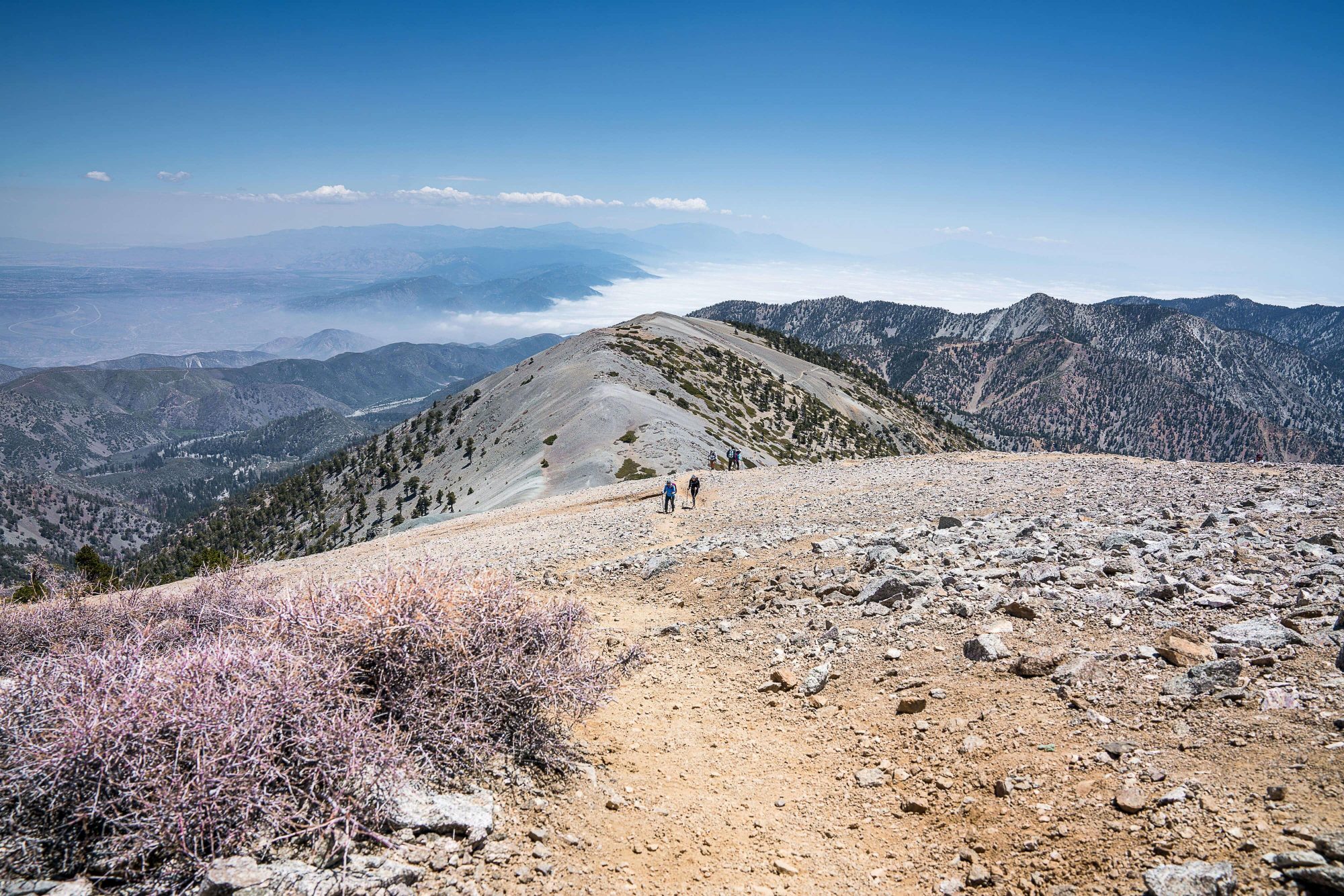 hiking near the summit of mt baldy mt san antonio | photo by jake landon schwartz